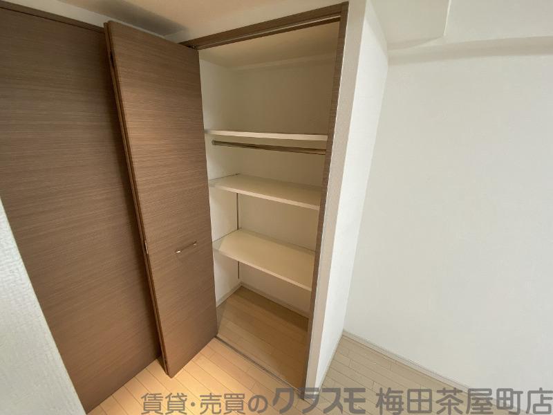 13/30 収納