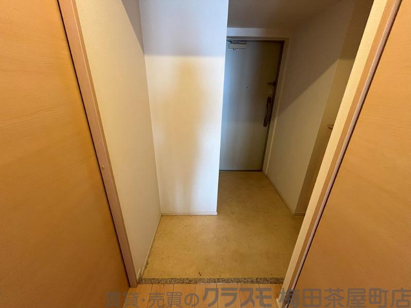 17/30 玄関