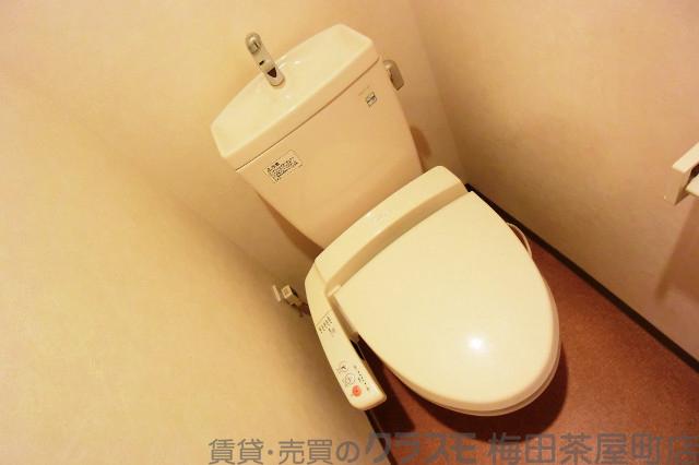 18/30 トイレ