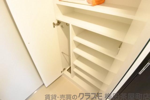 16/30 収納