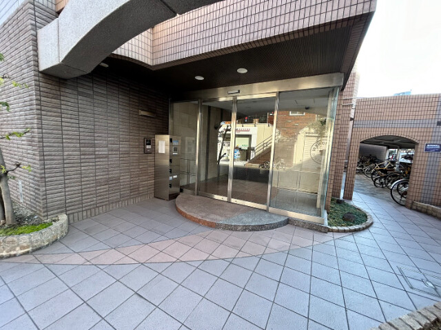 3/5 エントランス