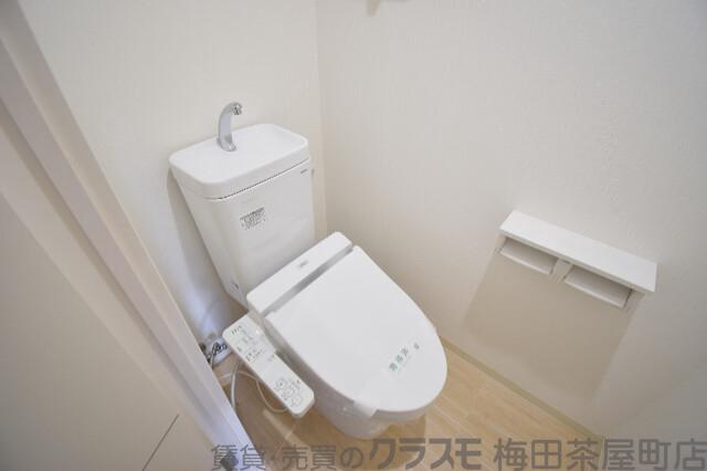 20/30 トイレ