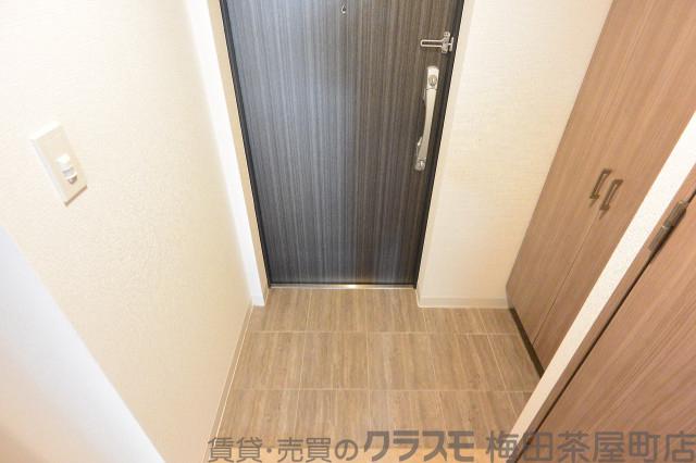 14/30 玄関
