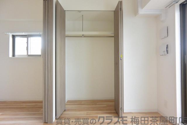 13/30 収納
