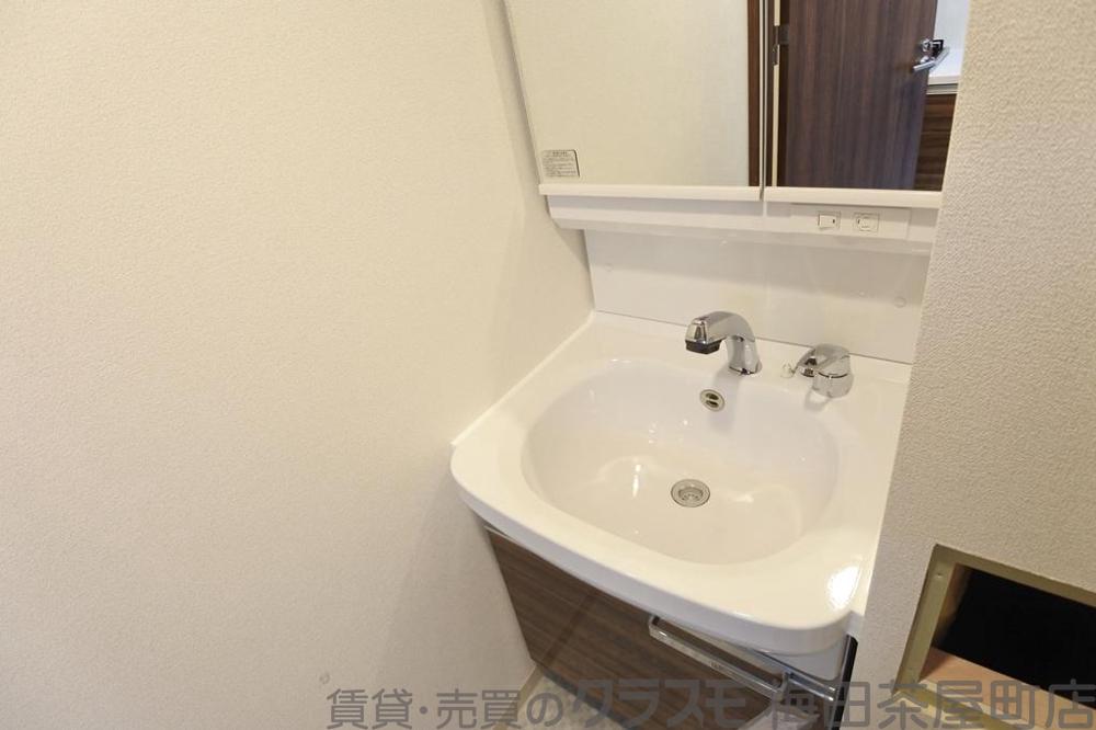 21/30 洗面