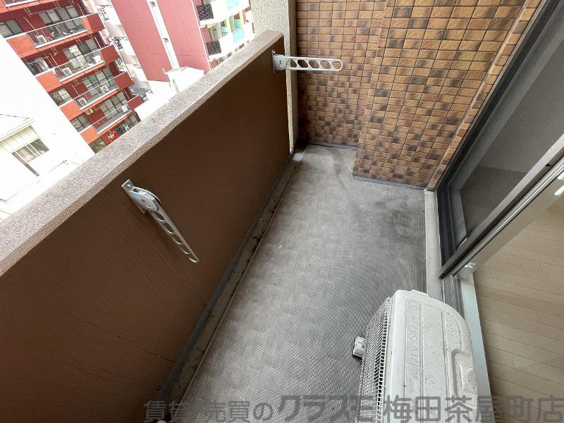 21/30 バルコニー