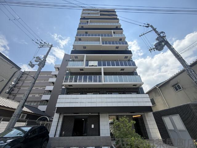 2/30 外観