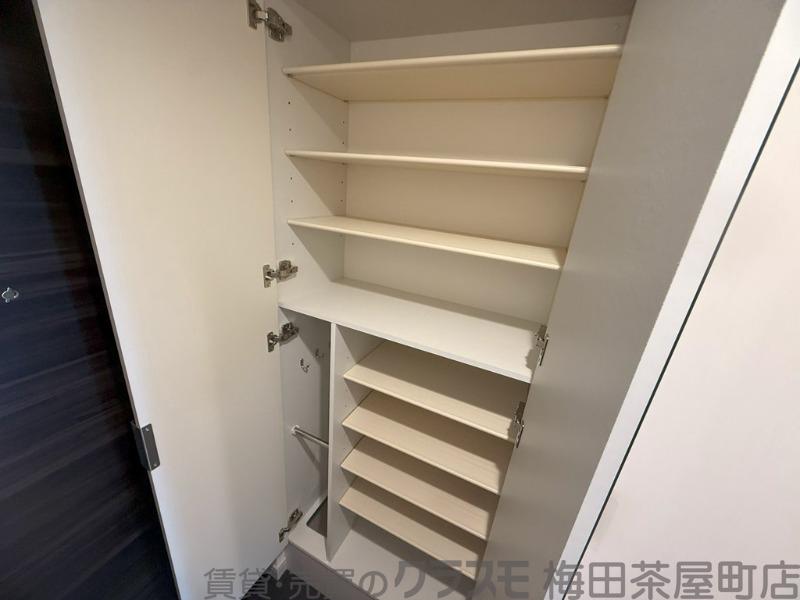 13/30 室内