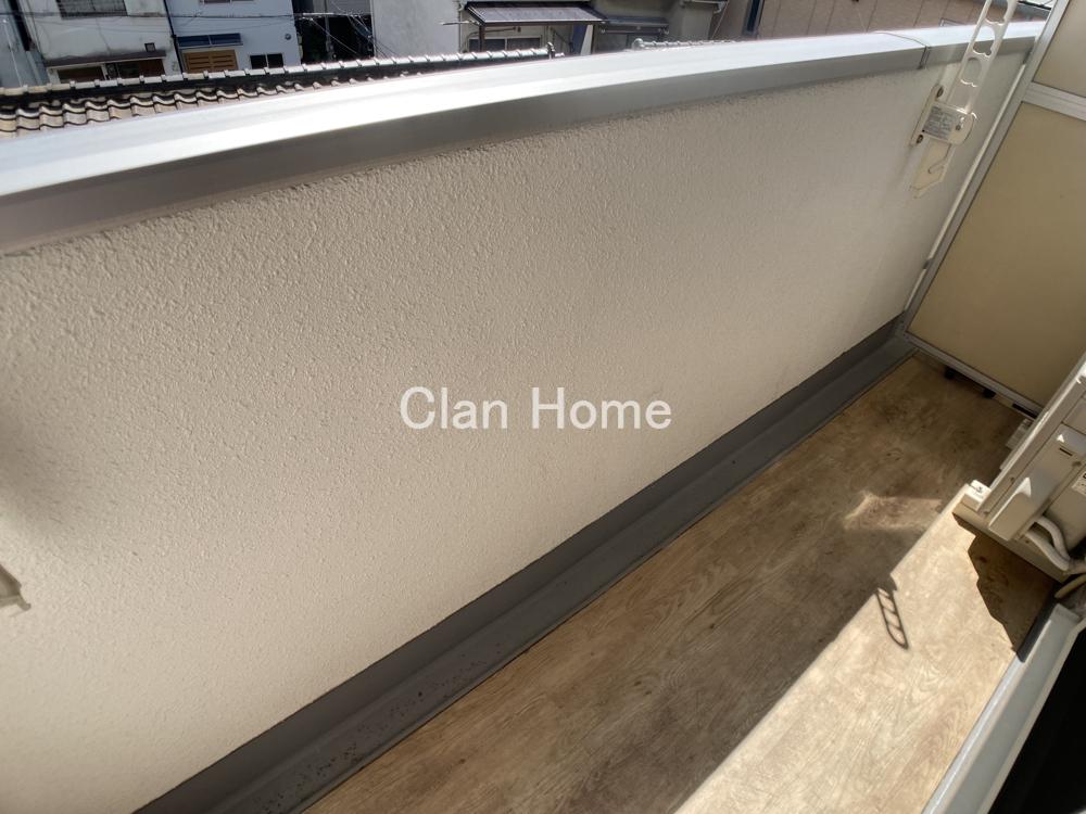 23/30 バルコニー