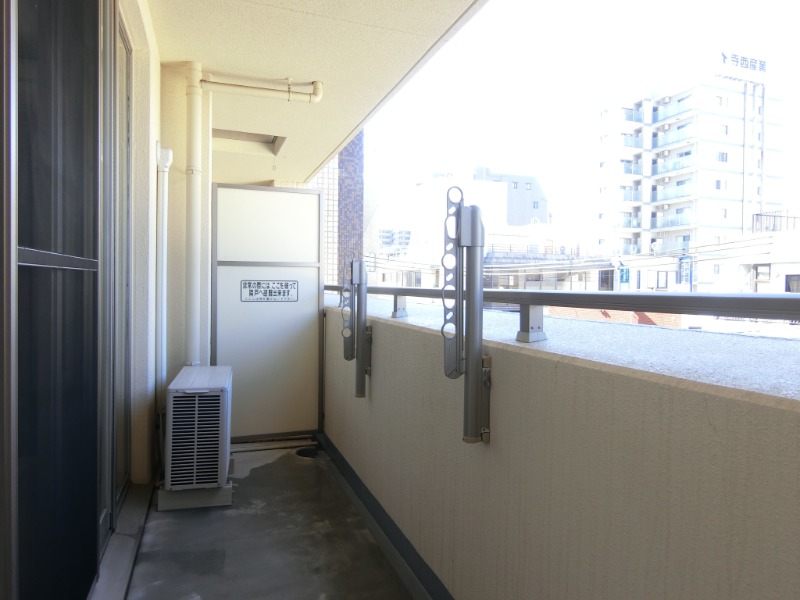 19/30 バルコニー