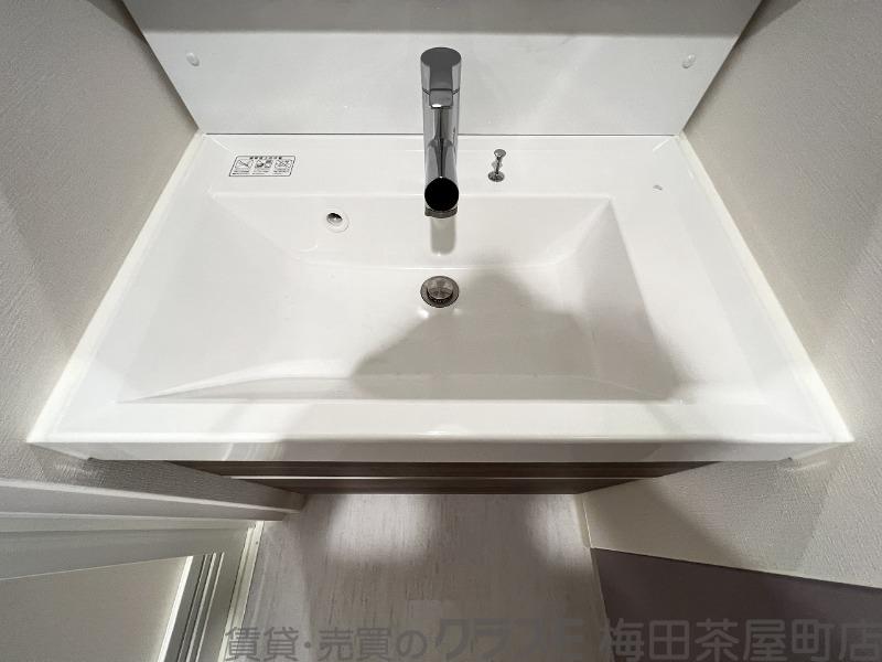 22/30 洗面