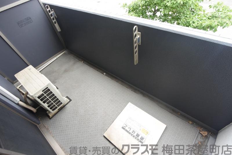 25/30 バルコニー