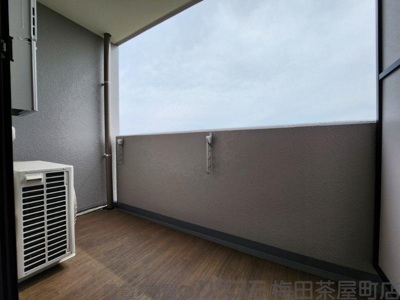 21/30 バルコニー