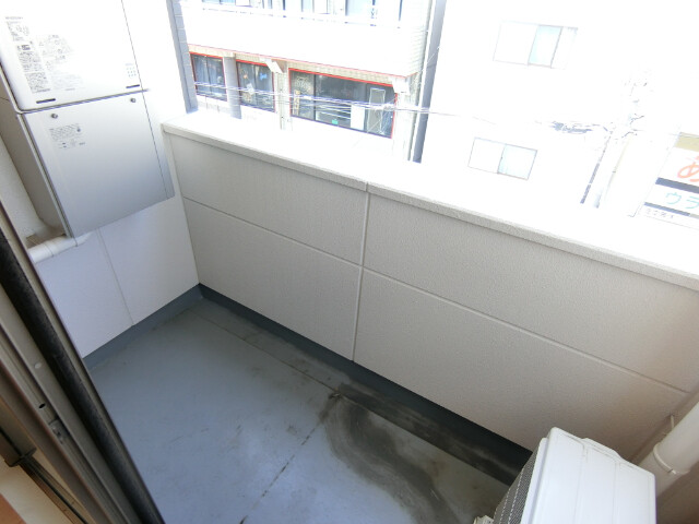 18/30 バルコニー