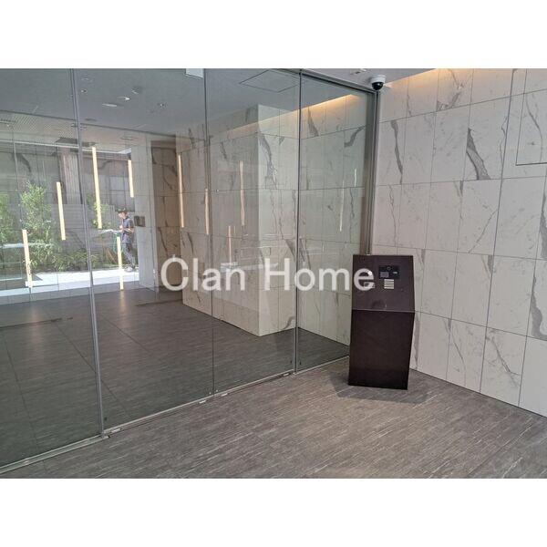 29/30 エントランス