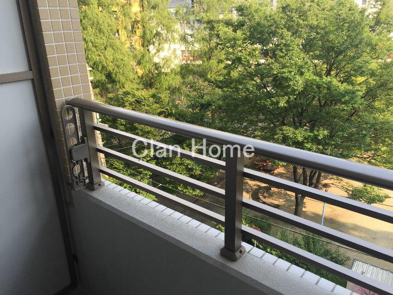 14/28 バルコニー