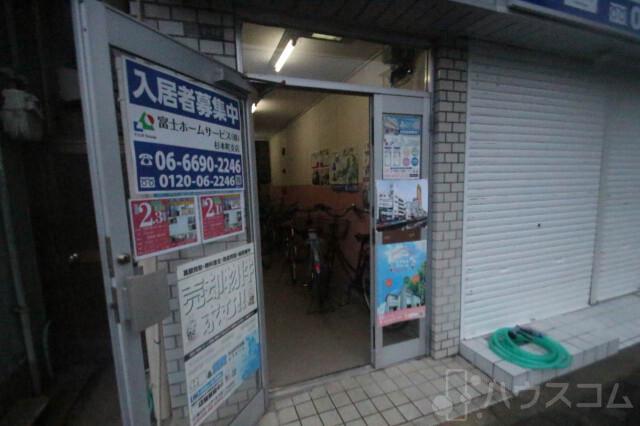 3/10 エントランス