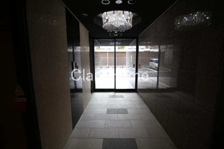 29/30 エントランス