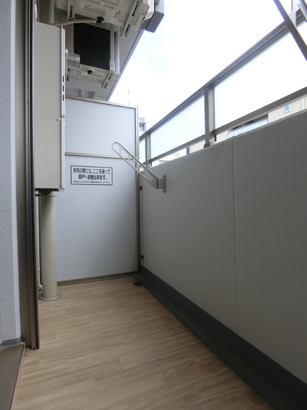 16/26 バルコニー