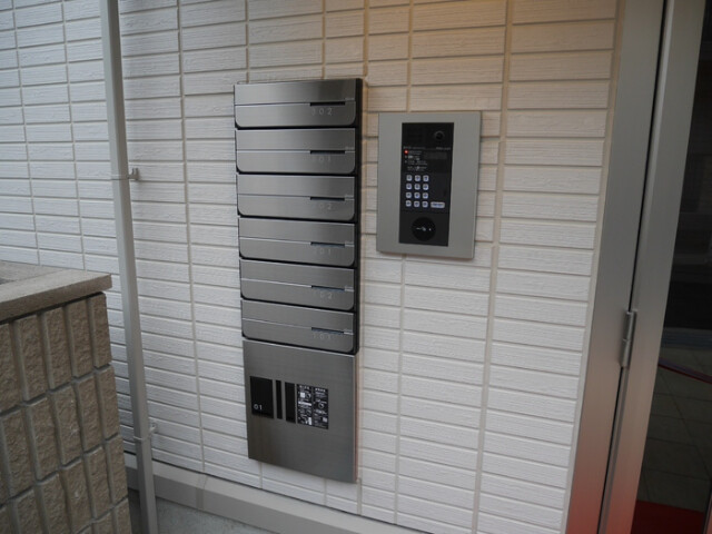 25/30 エントランス