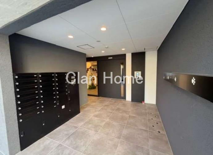 22/30 エントランス