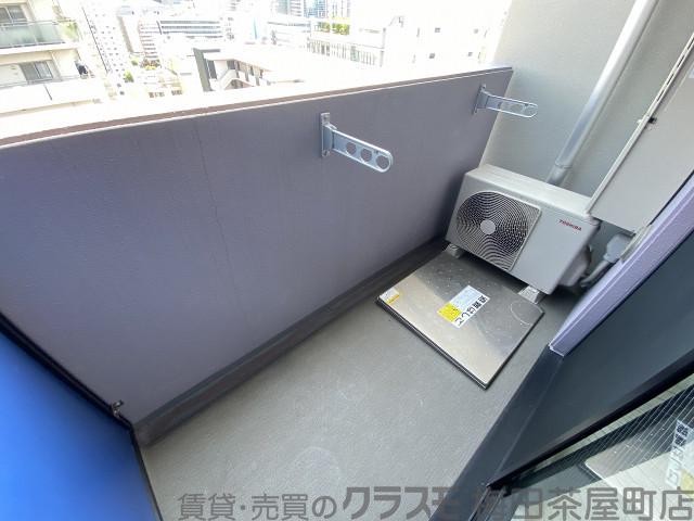 21/30 バルコニー