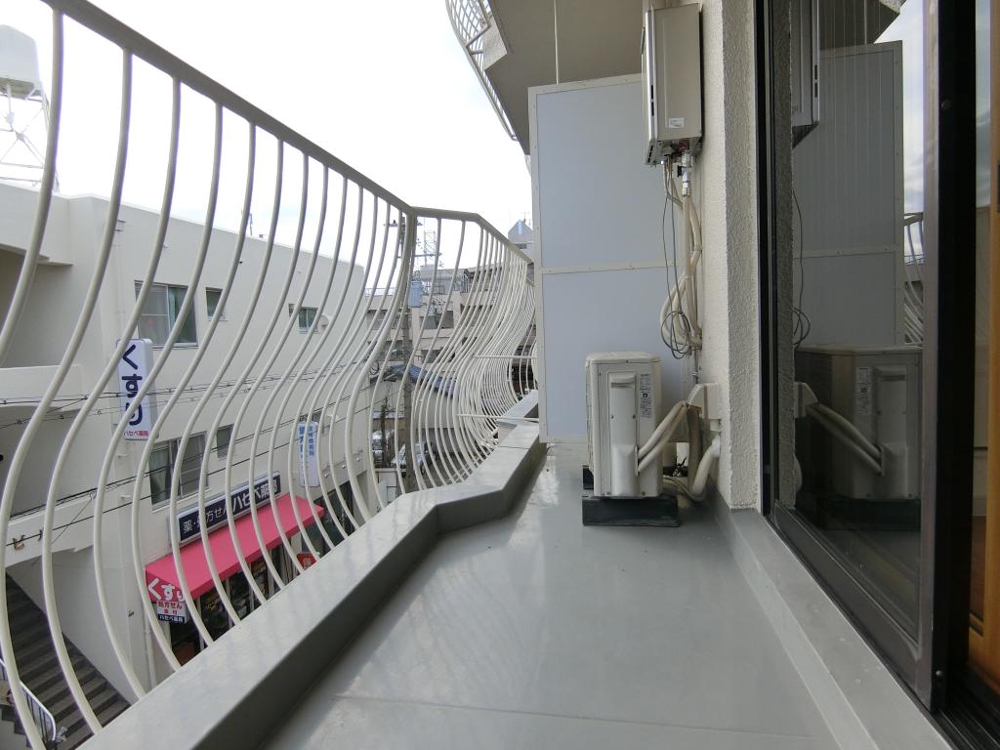 18/30 バルコニー