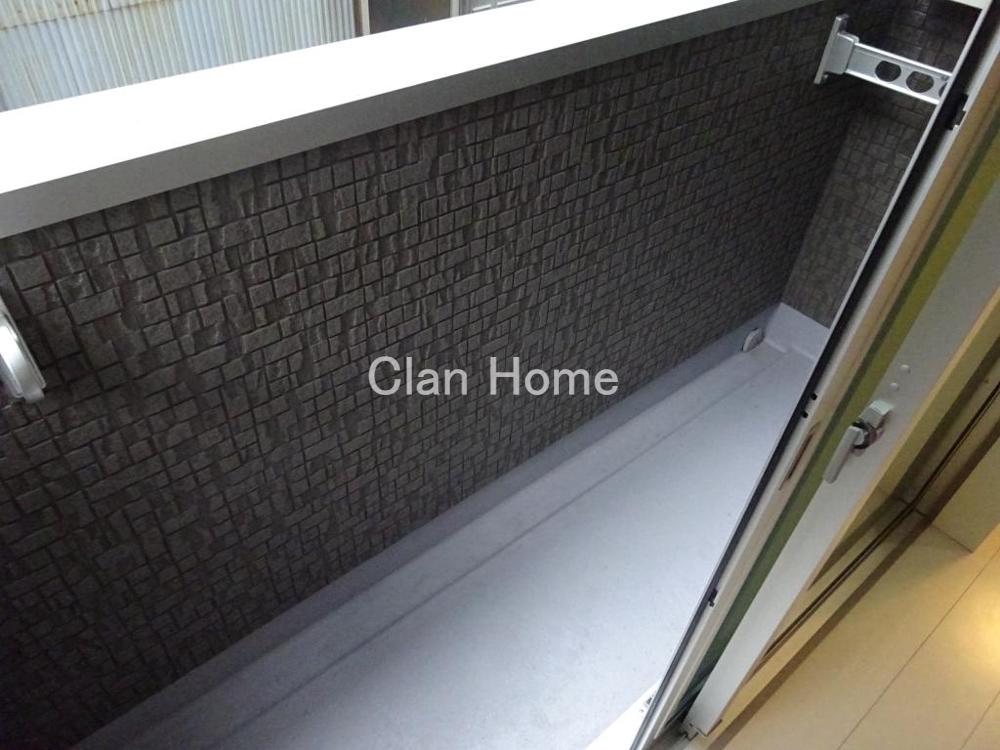 25/30 バルコニー