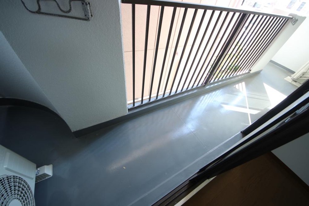 18/30 バルコニー