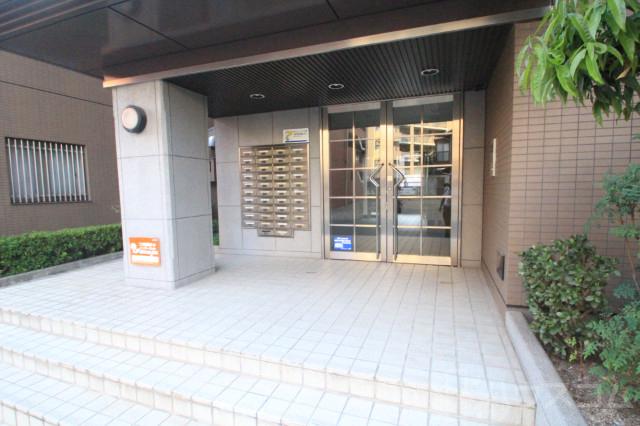 2/4 エントランス