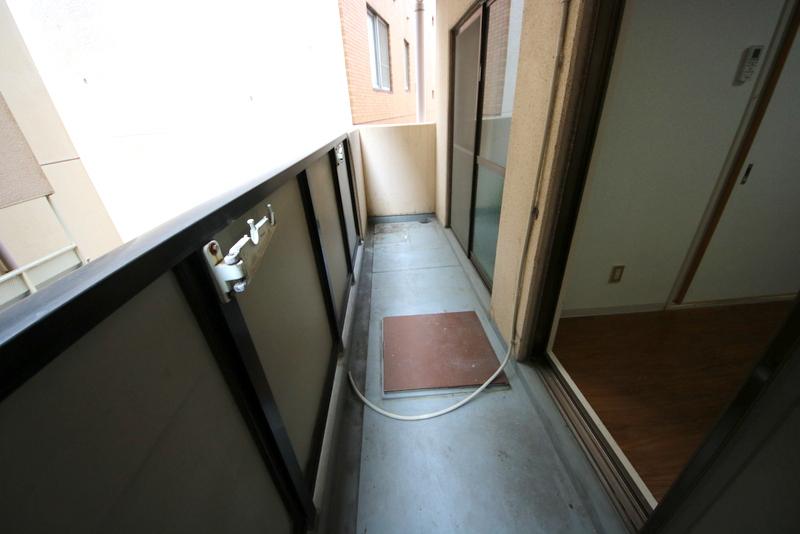 25/30 バルコニー