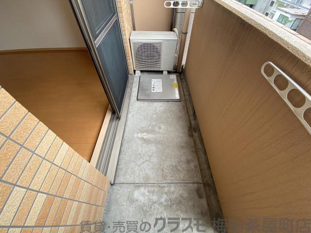 21/30 バルコニー