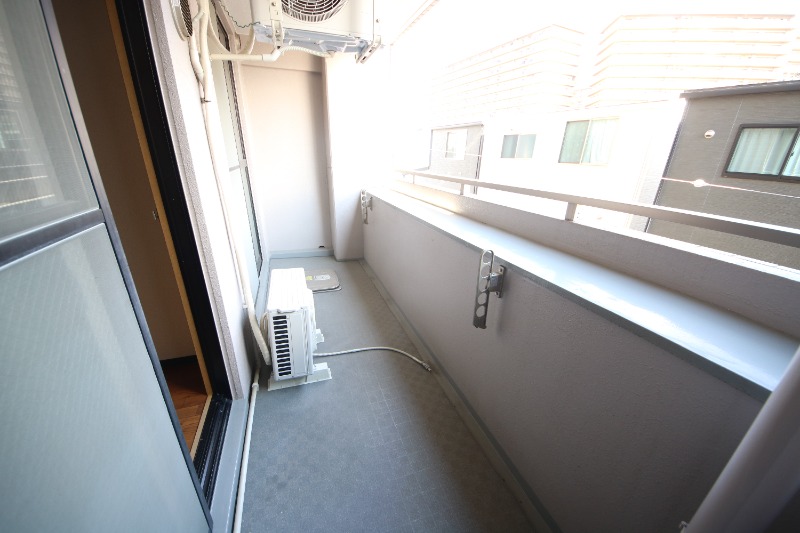 17/30 バルコニー