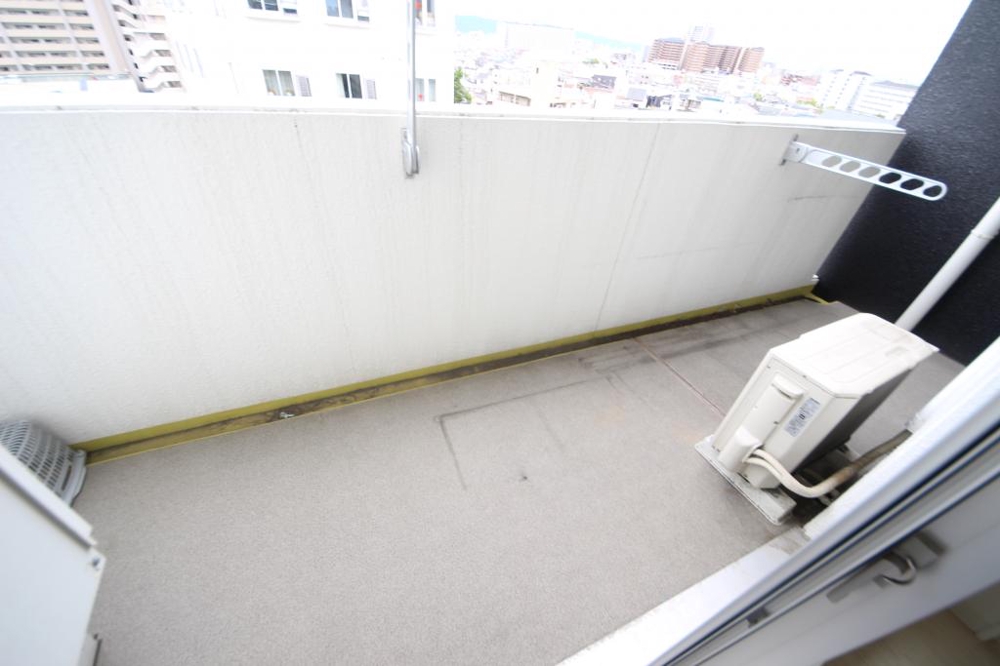 18/30 バルコニー