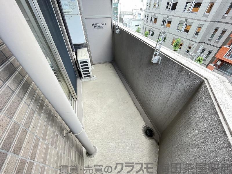 21/30 バルコニー