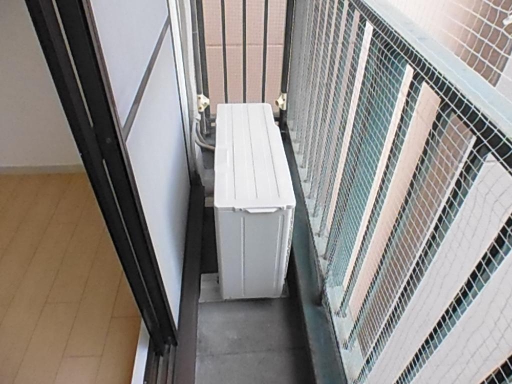 25/30 バルコニー