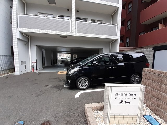 16/22 駐車場