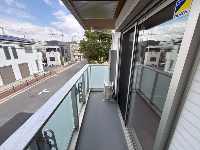 18/23 バルコニー