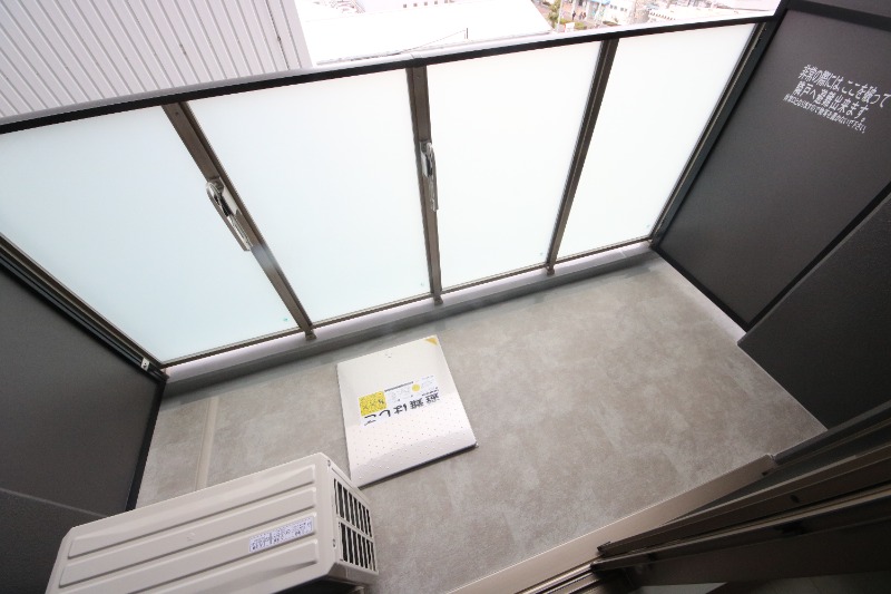 17/30 バルコニー