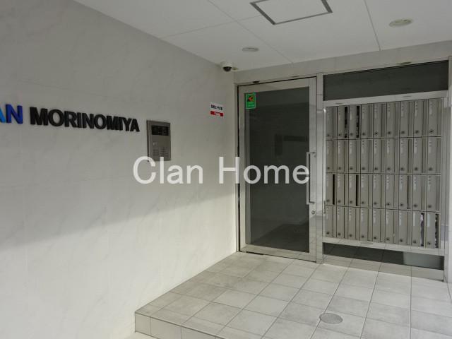 23/30 エントランス