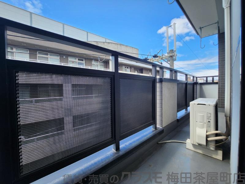 22/30 バルコニー