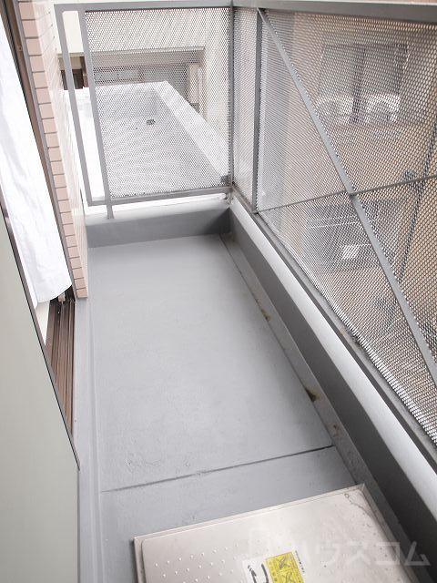 17/30 バルコニー