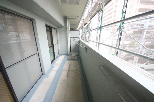 20/30 バルコニー