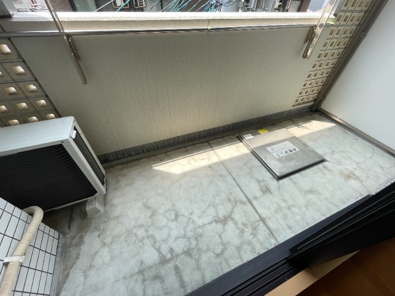 17/25 バルコニー