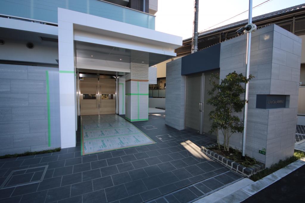 3/5 エントランス