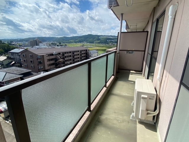 21/30 バルコニー