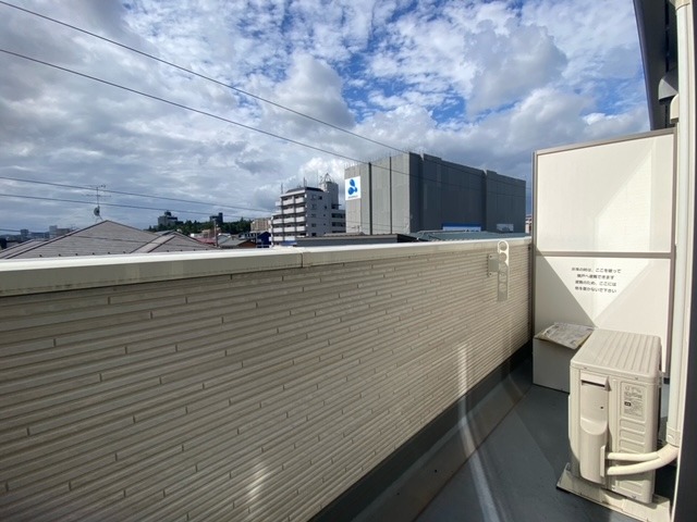 21/30 バルコニー