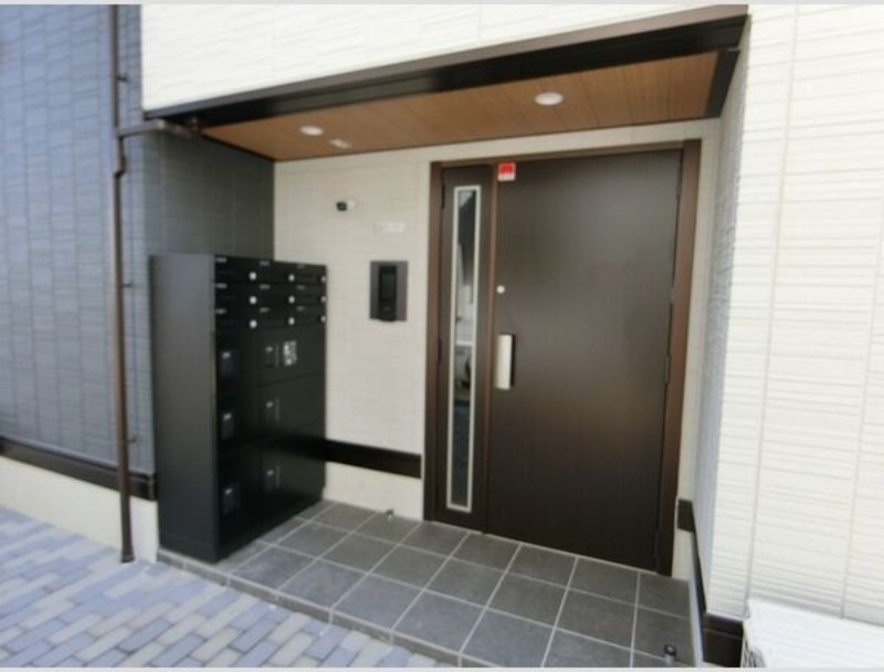 15/21 エントランス