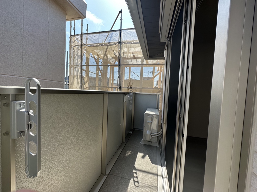 17/30 バルコニー