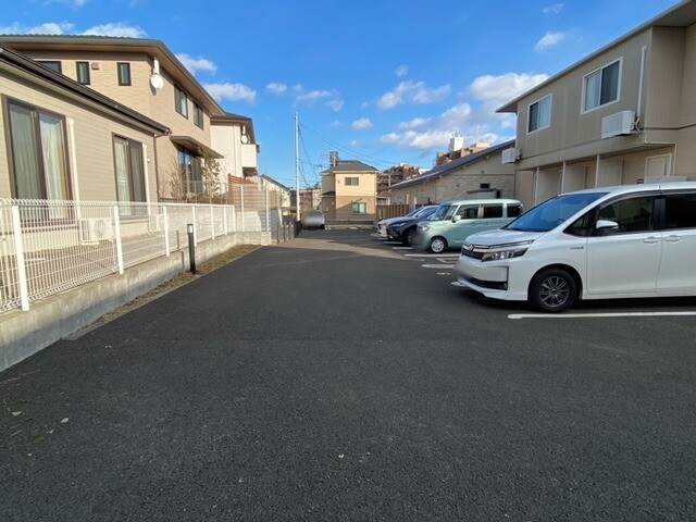 17/23 駐車場